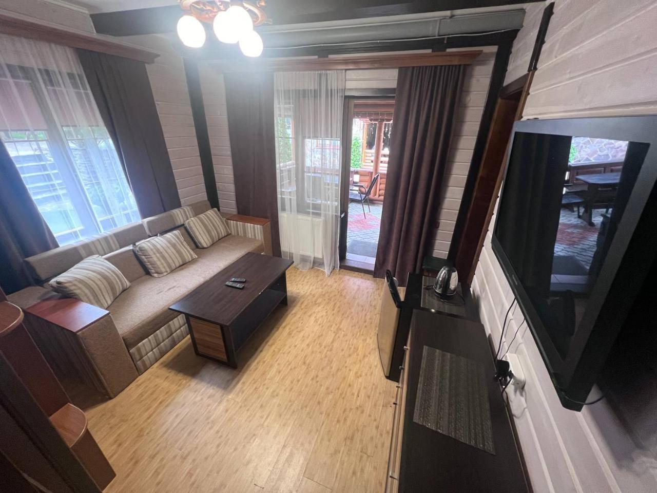 Готель Жди ня Єво instagram zhdenievo hotel Ждениево Экстерьер фото